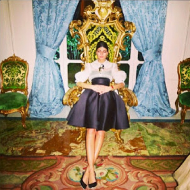 Giovanna Battaglia na pokazie Dolce &amp; Gabbana Alta Moda, fot. Instagram stefanogabbana