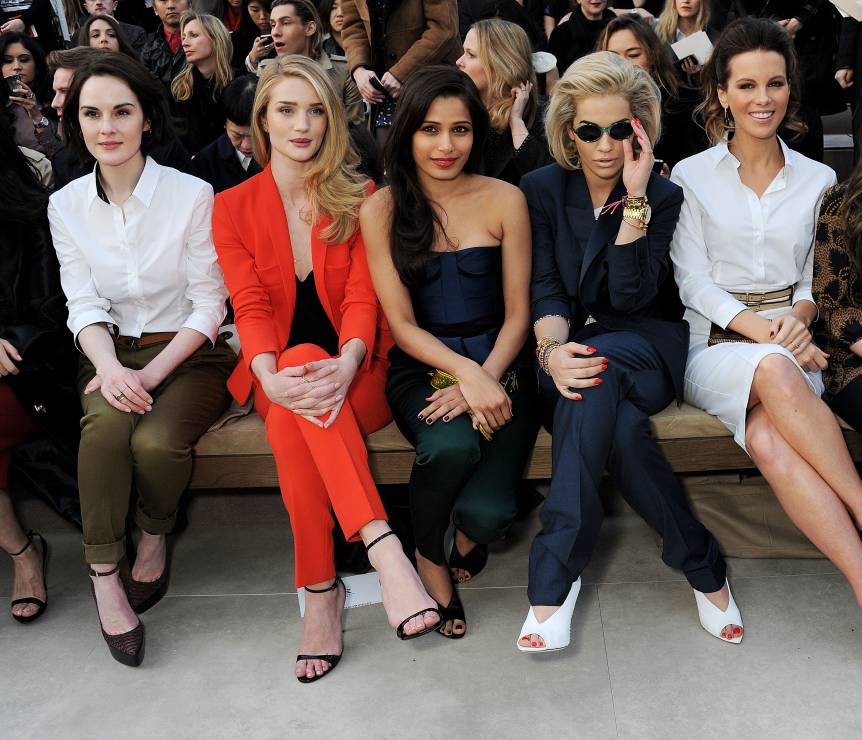 Michelle Dockery, Rosie Huntington-Whiteley, Freida Pinto, Rita Ora i Kate Beckinsale na pokazie Burberry Prorsum, fot. serwis prasowy