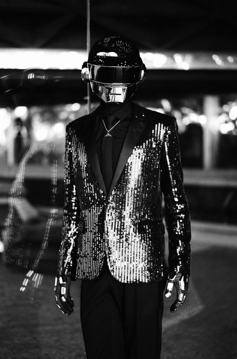 Daft Punk w magazynie CR Fashion Book, fot. Mathieu César