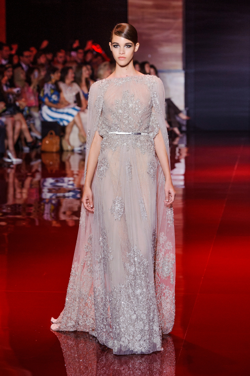 Suknie ślubne z pokazów haute couture: Elie Saab jesień-zima 2013/14, fot. Imaxtree