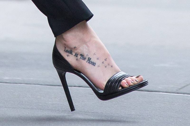 Tatuaże gwiazd: Dakota Johnson
