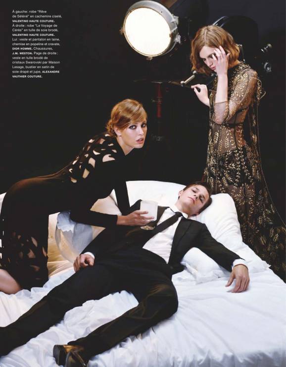 Cara Delevingne, Ashleigh Good i Nadja Bender w Numéro wrzesień 2013, fot. Karl Lagerfeld