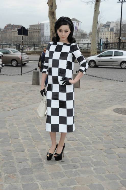 Gwiazdy na Paris Fashion Week: Fan Bing Bing na pokazie Louis Vuitton, fot. East News 