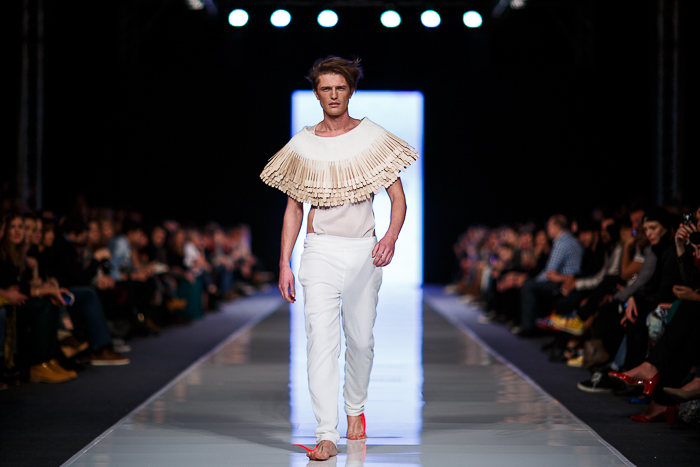 Fashion Week Poland: Jivika Biervliet wiosna-lato 2014