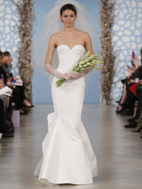 Suknie ślubne 2014: Oscar de la Renta