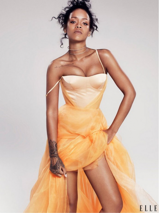 Rihanna w grudniowym ELLE US