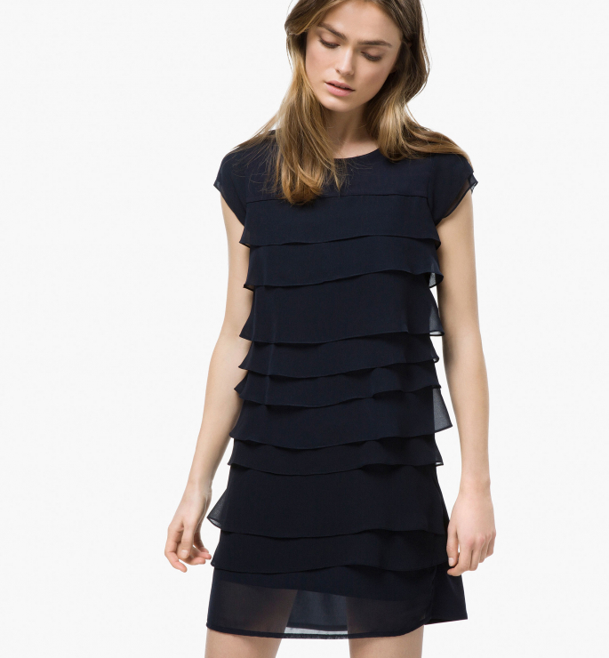 Modne sukienki z sieciówek - wiosna lato 2015