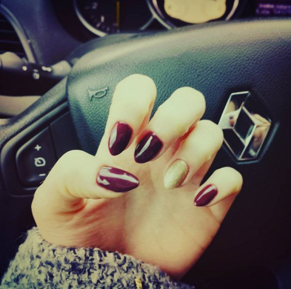 #manicure na Sylwestra 2015/2016, fot. instagram.com/soonnaaillee