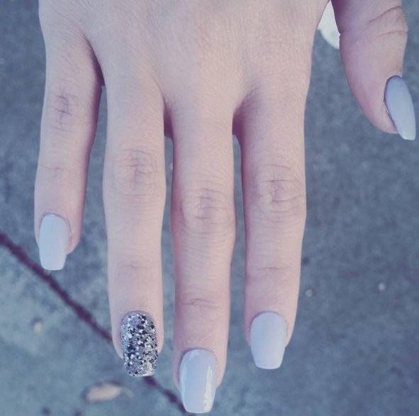 #manicure na Sylwestra 2015/2016, fot. instagram.com/tenayalc
