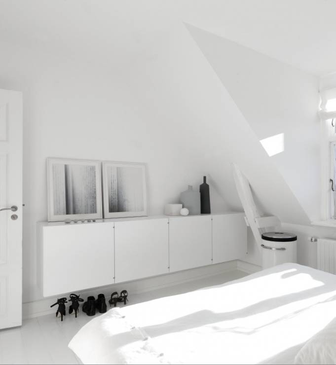 Wnętrze tygodnia: czarno-biały dom w Kopenhadze