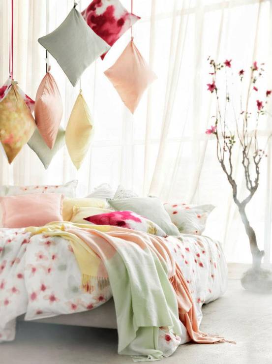 Piękne wnętrza: wiosna w sypialni. Pastele i wzory