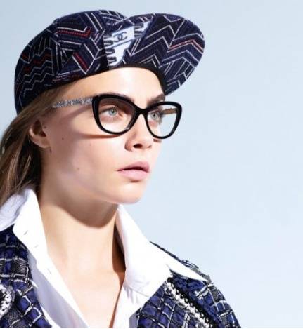 Cara Delevingne w kampanii Chanel wiosna-lato 2016 Eyewear Collection
