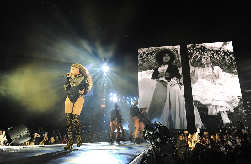 Beyoncé na "The Formation World Tour": zobacz kostiumy!