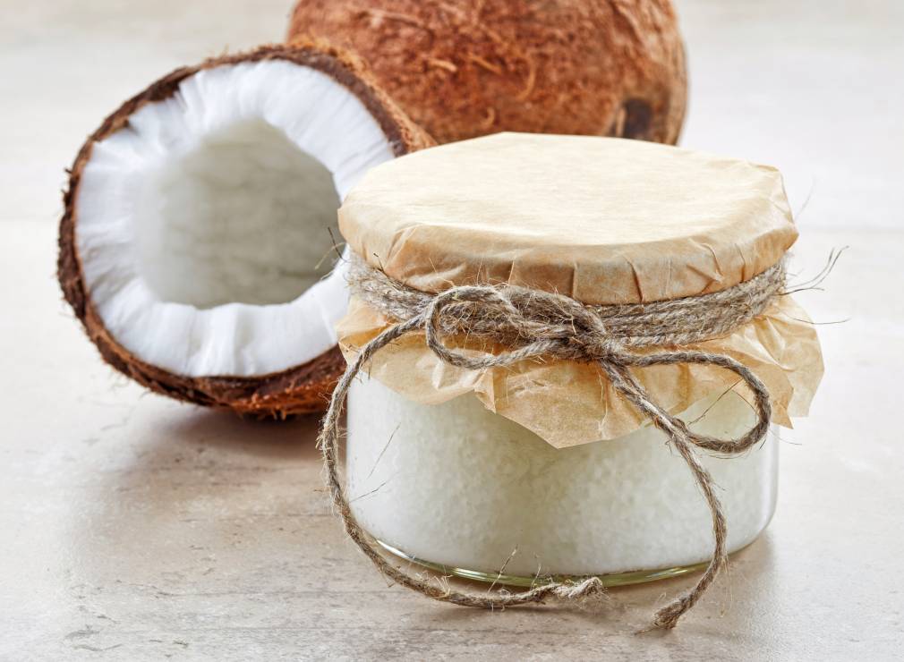 Olej kokosowy: 10 zastosowań dla urody, fot. Fotolia