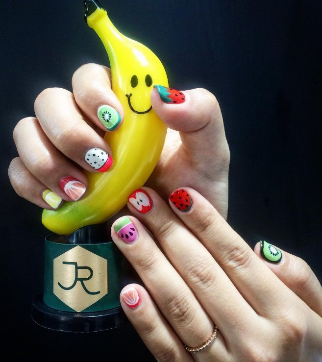 Fruit Manicure - owocowe paznokcie na lato, fot. @jaymeerhee