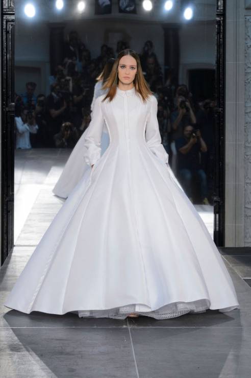 Suknie ślubne z pokazów haute couture jesień-zima 2016/2017, Alexis Mabille