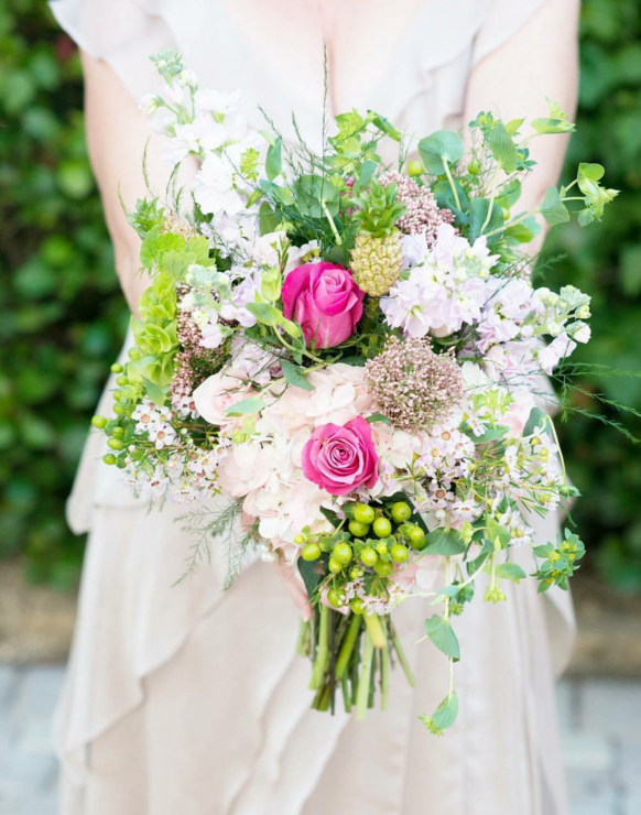 #WeddingBouquet - ślubny bukiet na Instagramie , fot. Instagram/juliemevents