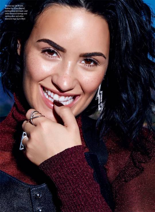 Demi Lovato na okładce ELLE Canada