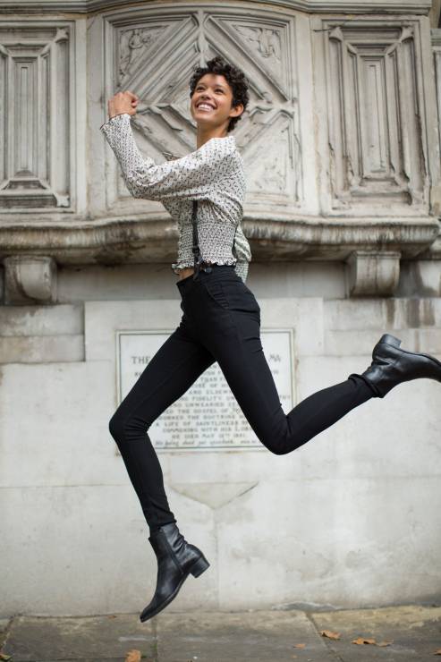 Street fashion: modelki off duty na London Fashion Week SS17