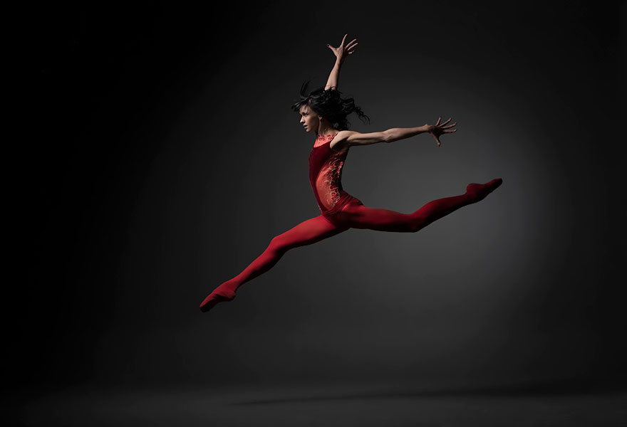 Tancerze wyglądający jak rzeźby - niezwykłe zdjęcia Vadima Steina