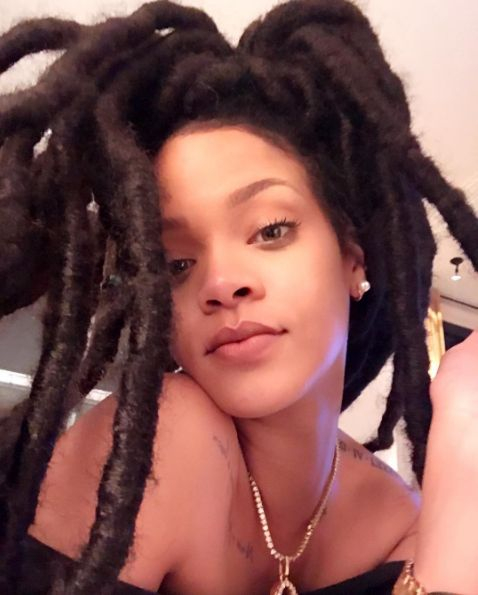 Modne fryzury u gwiazd 2017, Rihanna