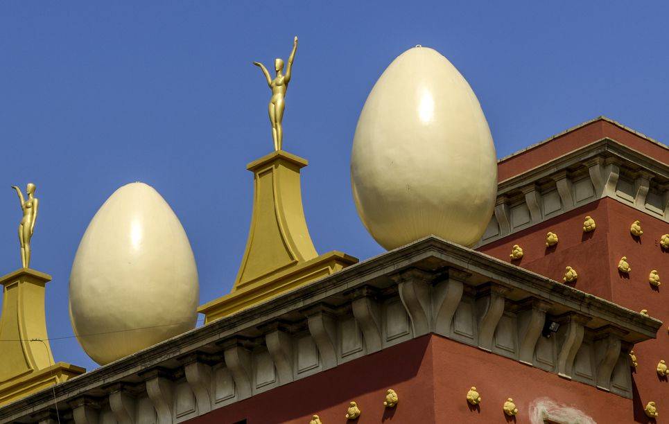 7 budynków zainspirowanych jajem!
