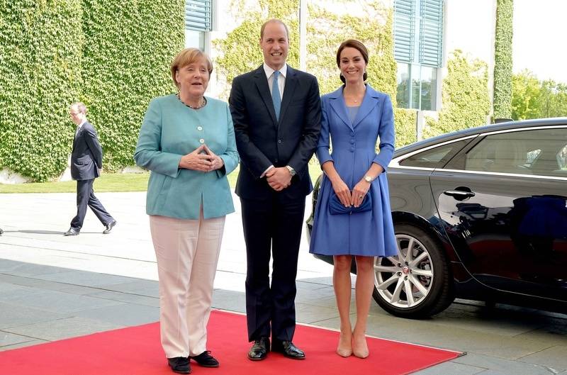 Angela Merkel, książę William i księżna Kate w Berlinie, 19