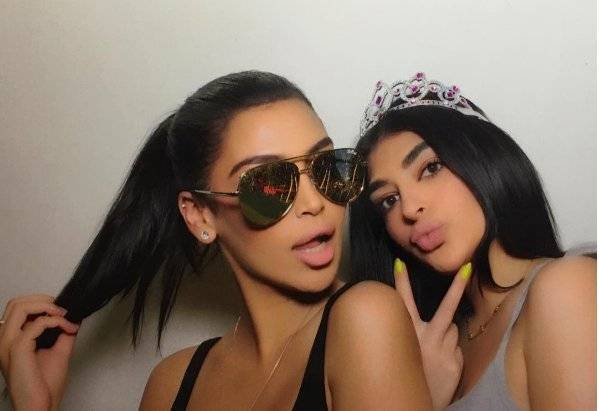  Sonia i Fyza Ali - sobowtórki Kim Kardashian i Kylie Jenner?