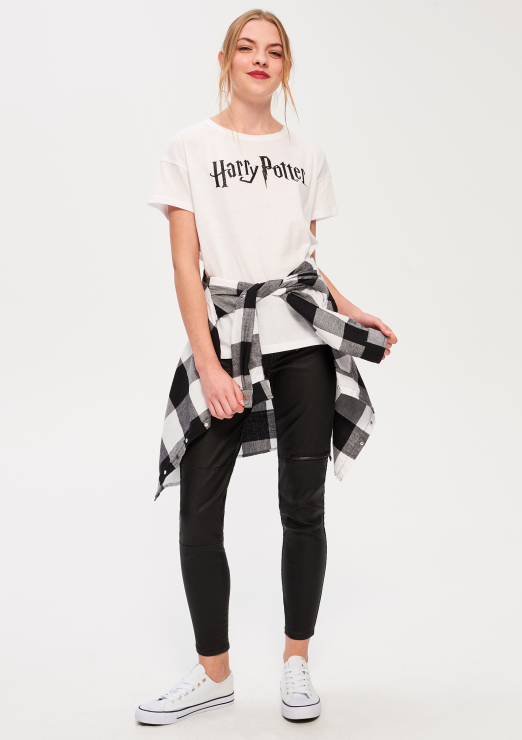 T-shirt Harry Potter x Sinsay. 