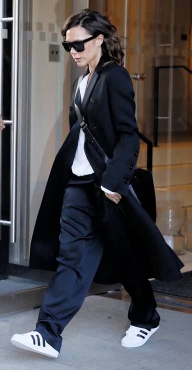 Victoria Beckham w płaszczu 