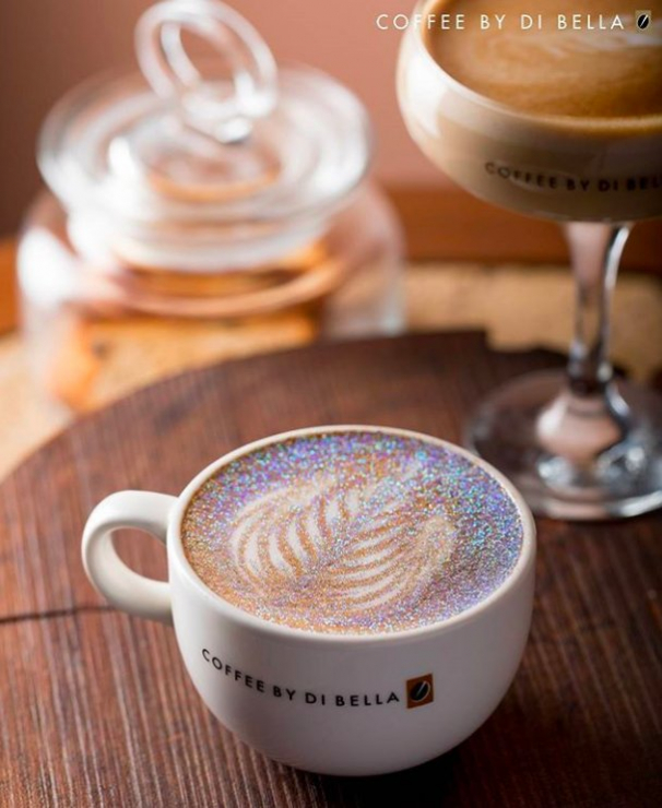 Glitter cappuccino - brokatowa kawa