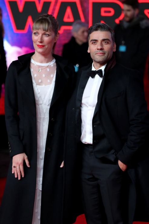 Elvira Lind i Oscar Isaac na premierze filmu "Gwiezdne wojny: Ostatni Jedi" w Londynie, 12.12
