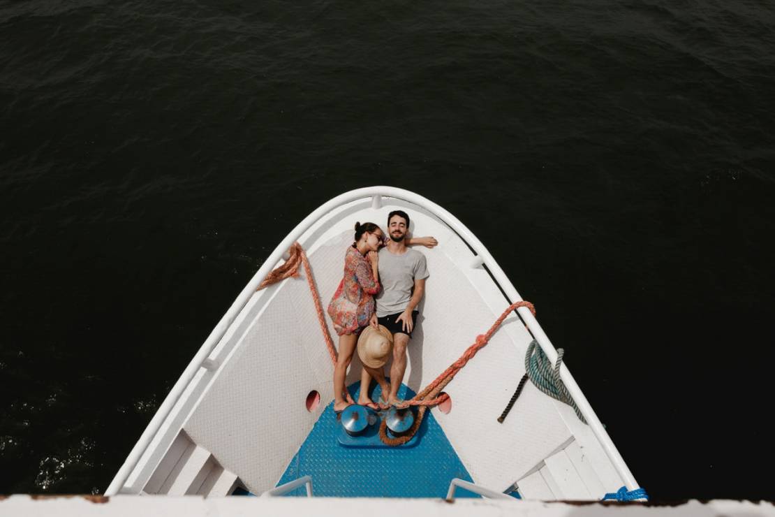 Zdjęcia ślubne: na łódce