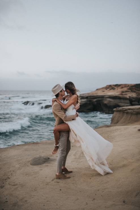 Zdjęcia ślubne: plaża i klify
