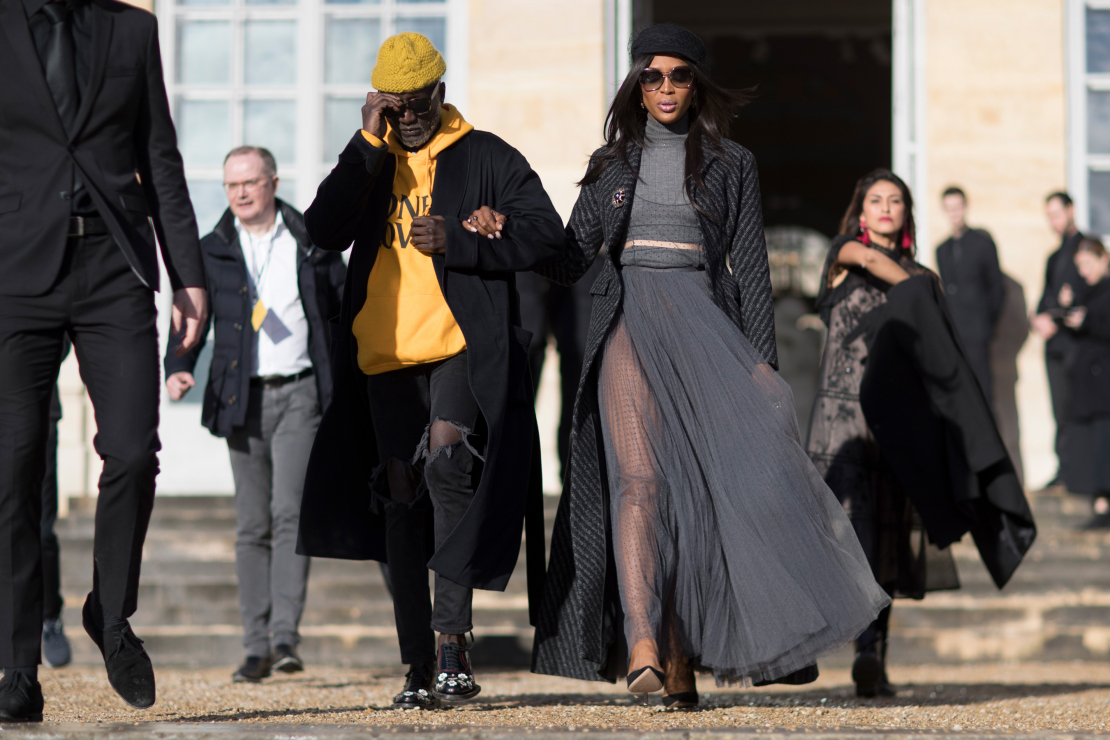 Stylizacje gości na Paryskim Tygodniu Mody haute couture SS18