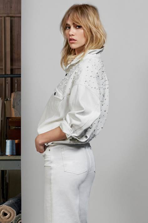 Suki Waterhouse w kampanii denimowej kolekcji  H&M wiosna 2018