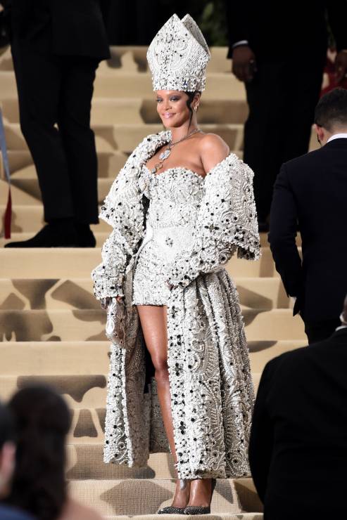 Met Gala 2018: Rihanna w sukni Maison Margiela