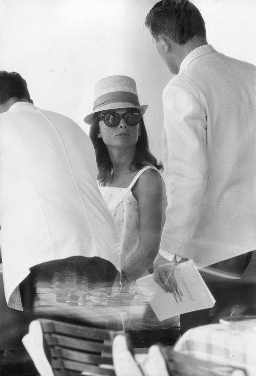 Audrey Hepburn w Antibes, 1960.