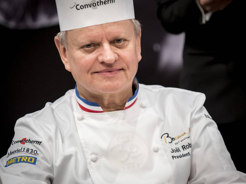 Joël Robuchon (1945-2018), francuski szef kuchni.
