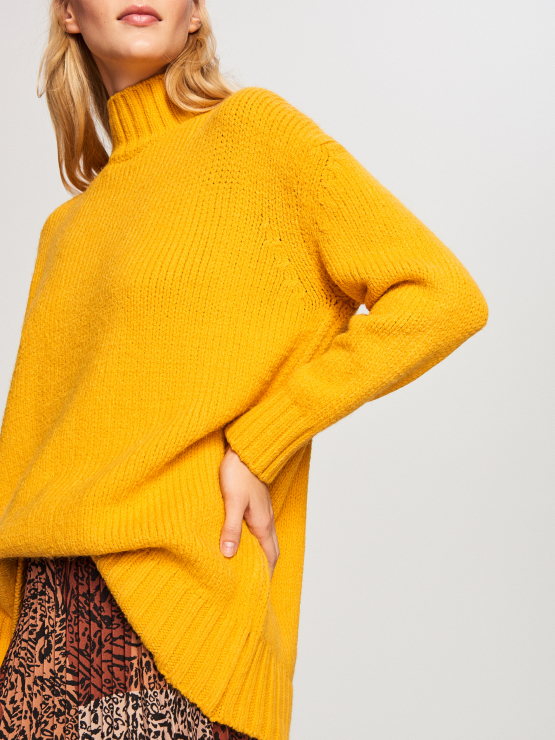 Długi żółty sweter Reserved 99,99 zł 139,99 zł