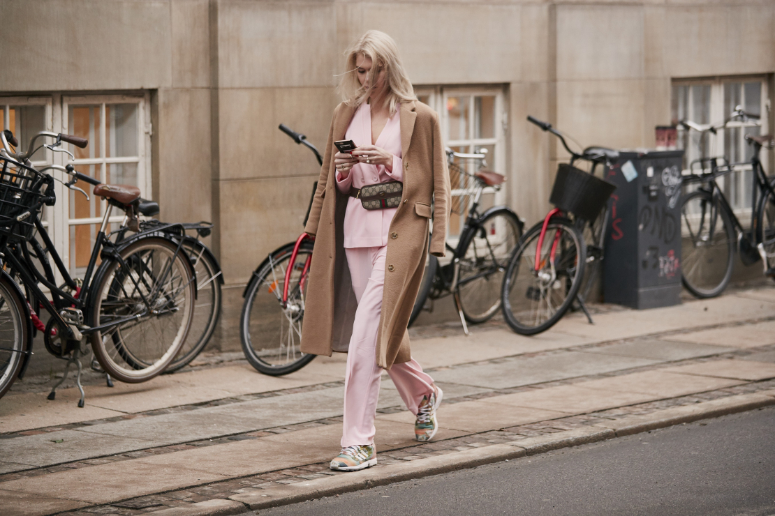 Street fasStreet style z Copenhagen Fashion Week AW19