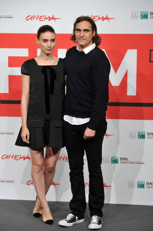 Joaquin Phoenix i Rooney Mara, 2013 rok.