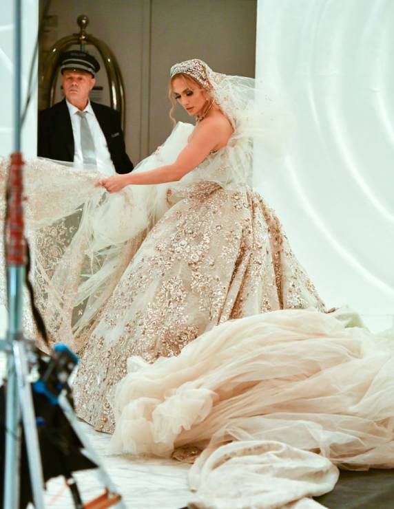 Jennifer Lopez - suknia ślubna