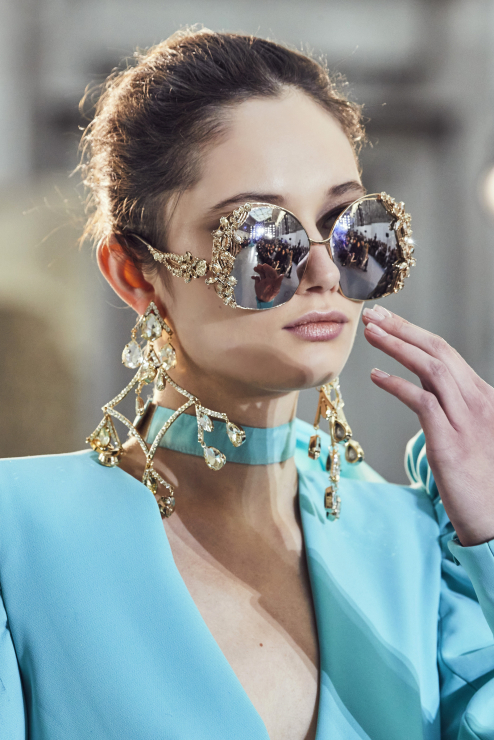 Okulary przeciwsłoneczne z filtrem Elie Saab, trendy wiosna lato 2020