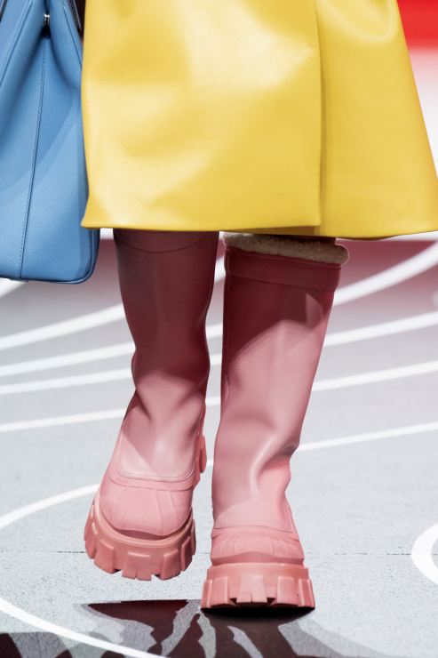 Buty na jesień damskie (2020): trendy z wybiegów