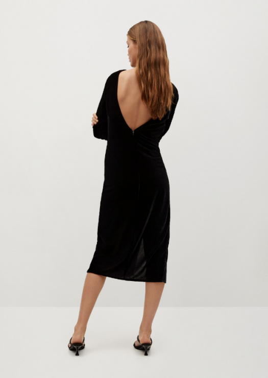 Czarna sukienka na święta 2020, Mango. Aksamitna sukienka 249,99 zł