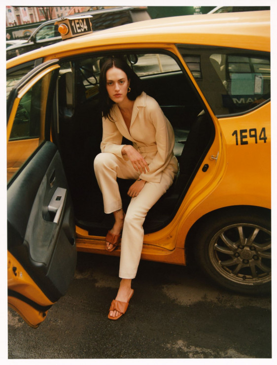 Jenny Fairy na ulicach Nowego Jorku, czyli nowy lookbook marki na wiosnę–lato 2021