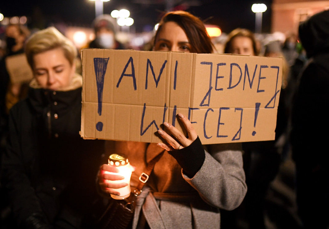 Marsz dla Izy - protesty w całej Polsce w związku z prawem antyaborcyjnym