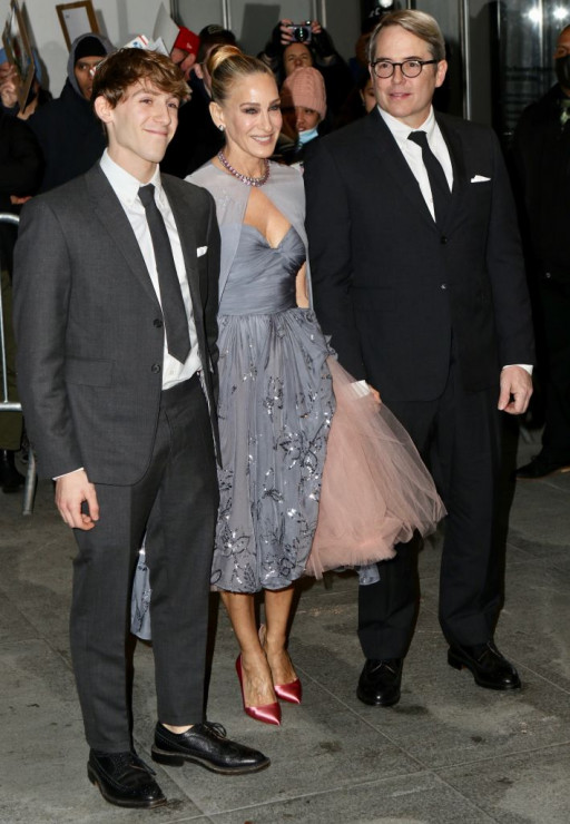 Sarah Jessica Parker,  Matthew Broderick i James Wilkie Broderick na premierze "And Just Like That"