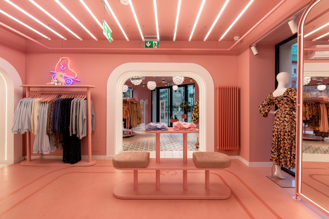 Różowy butik w Poznaniu, projekt: mode:lina™
